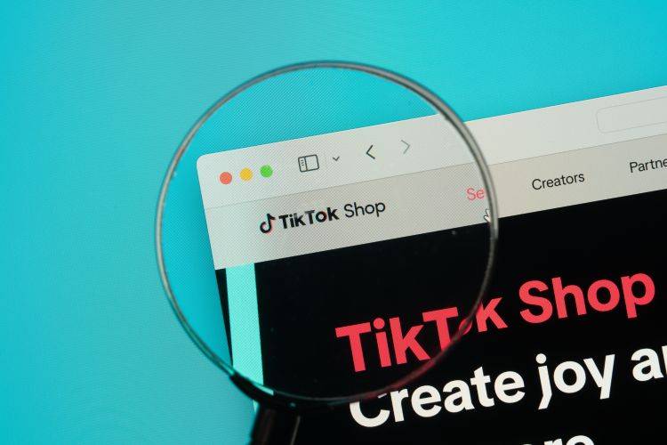 Stratégie TikTok Shop et e-commerce à Toulon : transformer le flux TikTok en levier de conversion et ventes directes par Bexter.