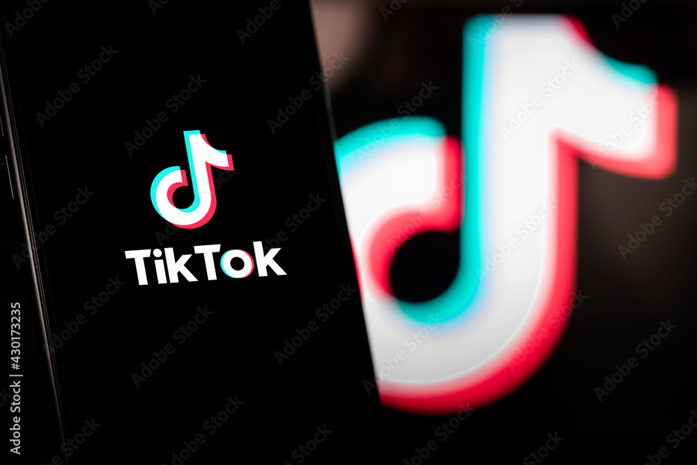 Création de stratégie de contenu et storytelling TikTok à Toulon pour capturer l'attention et maximiser l'engagement par l'agence Bexter.
